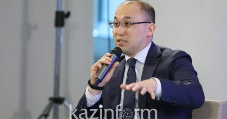 阿巴耶夫：为了自身安全我们应该帮助阿富汗