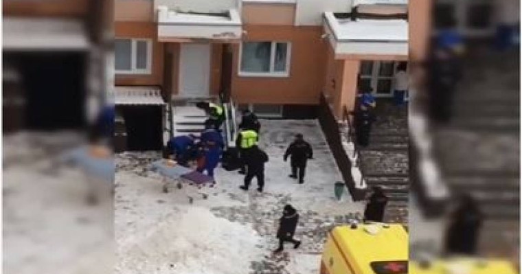 Павлодарда мойны кесілген ер адам жатақханаға кіріп кеткен