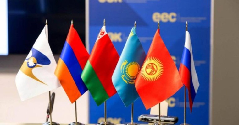 托卡耶夫：欧亚经济联盟成员国应消除内部市场障碍