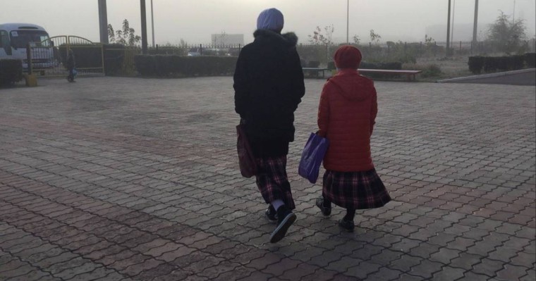 Орамал таққан сегіз шәкірт оқу жылы мектепке кіре алмады