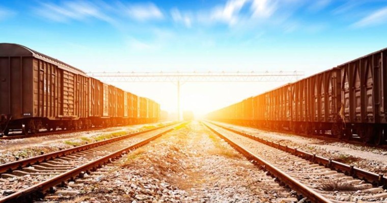 托卡耶夫总统：应制定欧亚经济联盟统一交通运输系统