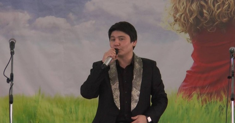 Бейбіт Қорған жетім балалардың көңілін көтерді - Қазақстан жаңалықтары