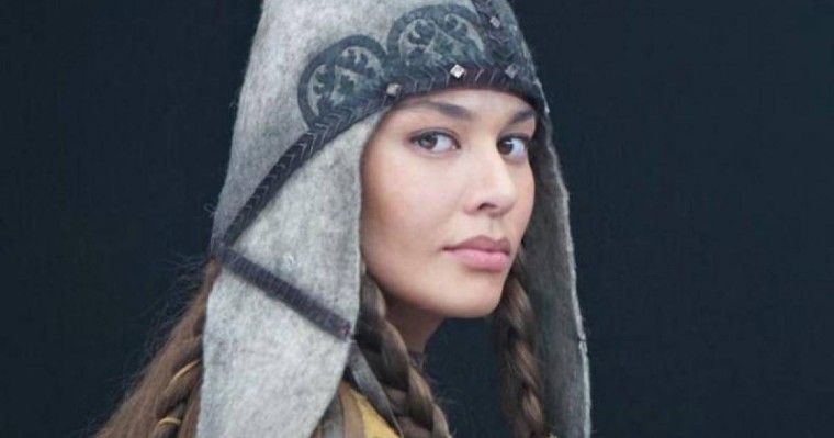 《托米莉斯女王》哈萨克语版上映