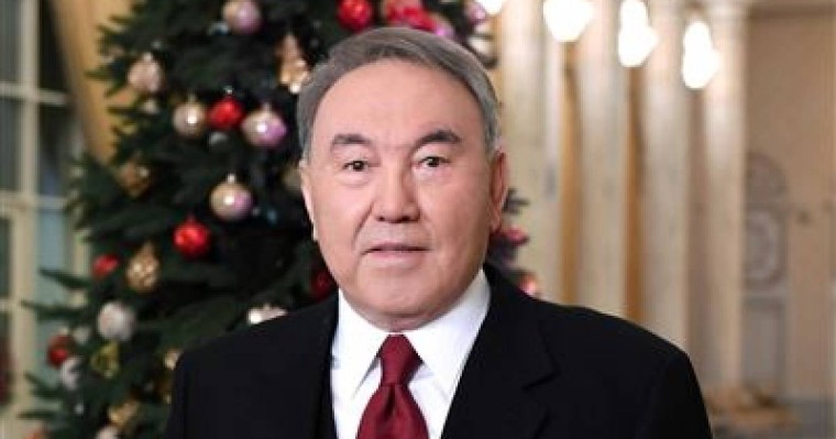 Нұрсұлтан Назарбаев қазақстандықтарды Жаңа 2019 жылмен құттықтады