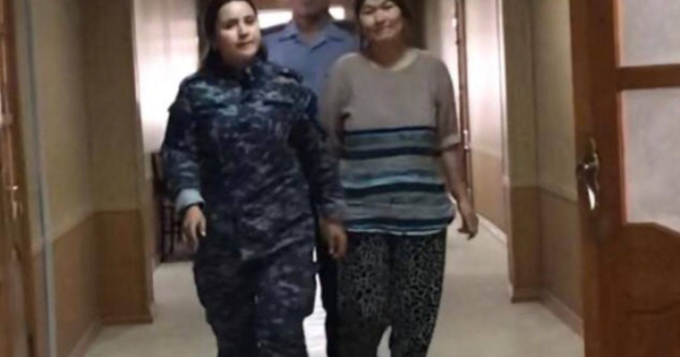 Ақтөбе соты Сириядан оралған әйелдің ісін прокуратураға қайтарды