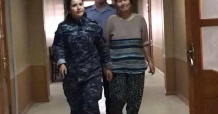 Ақтөбеде Сириядан оралған әйелдің соты басталды