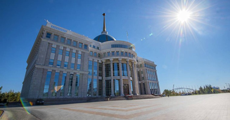 Беларусь және Қырғызстан президенттері Нұр-Сұлтанға келді