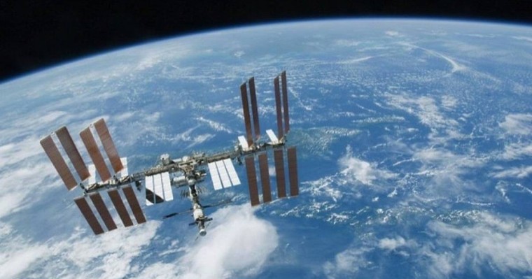 联盟MS-13飞船成功与国际空间站对接