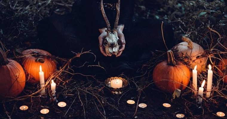 "Сиқыр деген рас нәрсе" Имам мен психолог адамды дуалау туралы айтып берді