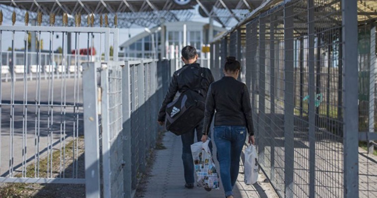 20-дан астам кеден қызметкеріне пара алды деген айып тағылды