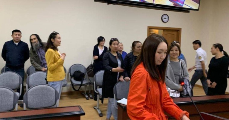 Астанада апелляциялық сот митингіден соң жазаланған анаға шыққан шешімді өзгертпеді