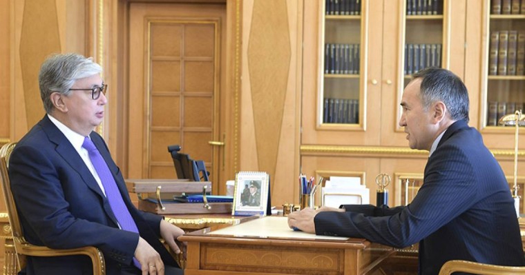 总统接见江布尔州州长