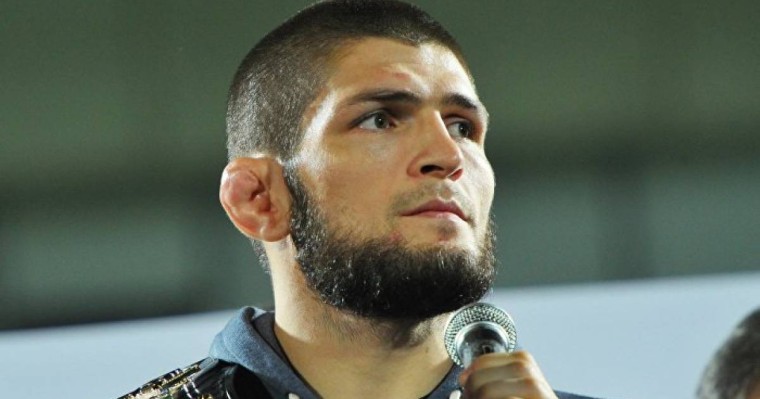 Хабиб Нурмагомедов әкесімен күрескен видеоны жариялады