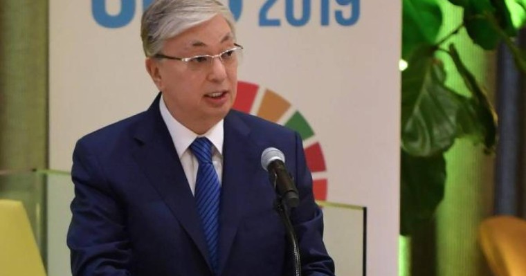 总统出席联合国可持续发展高级别政治论坛并发言