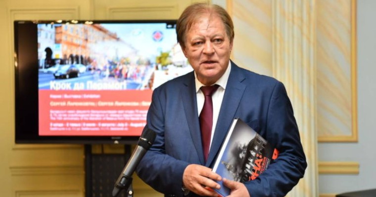 Ресейдің мәдениет орталығы директоры Абайдың өлеңін оқыды