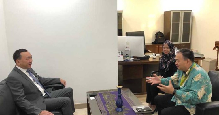 哈萨克斯坦与印尼进一步加强双边关系