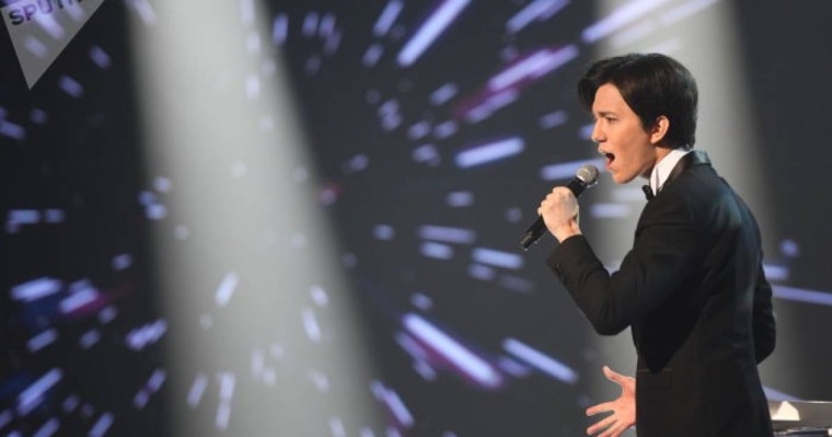 Димаш Құдайбергеннің әндері: алғашқы альбомы қашан шығады