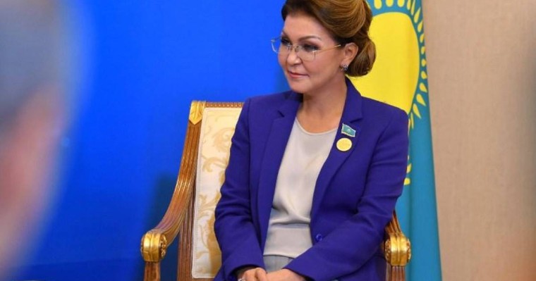 参议院议长会见多国议会领导人