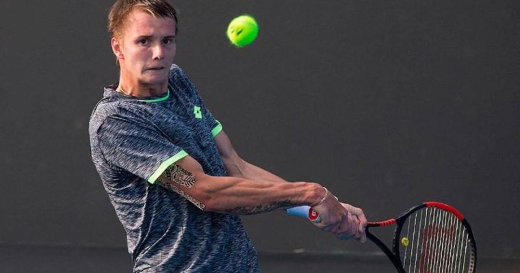 ATP成都公开赛：哈萨克斯坦小将战胜赛事6号种子