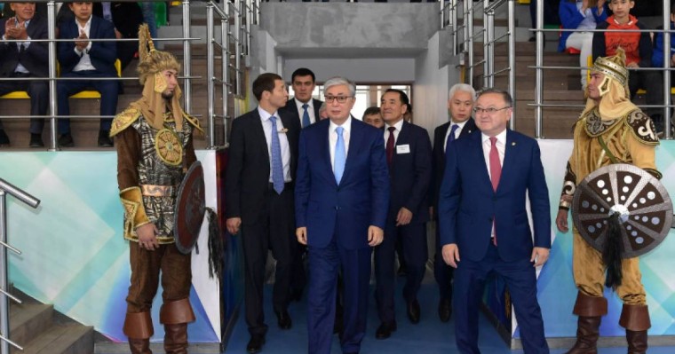 托卡耶夫总统：国家将为体育事业发展创造良好条件