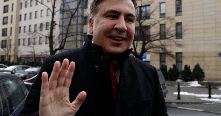 Саакашвили Зеленскийден Украина азаматтығын қайтарып беруді сұрады