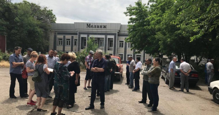 Шымкентте жиырмадан аса жұмысшы наразылық танытты