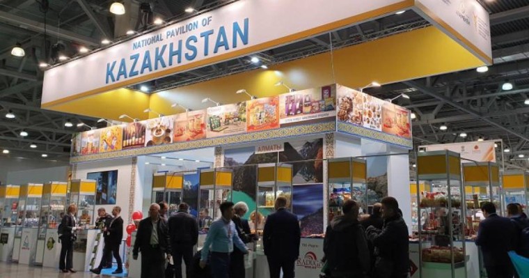 哈萨克斯坦代表团参加莫斯科国际食品展览会
