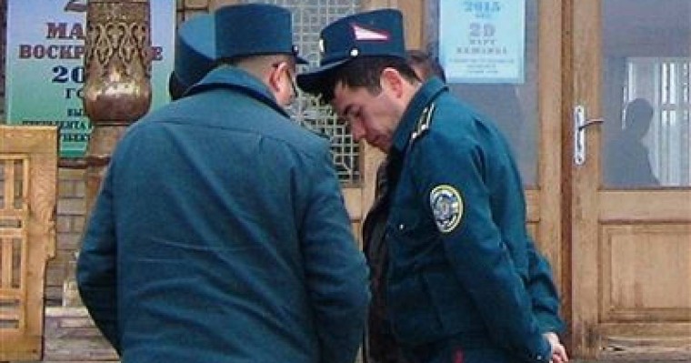 Милиция лейтенантын түнгі күзет кезінде өлтіріп кетті