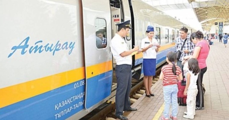 Ақтөбеде темір жол билеттерінің жетіспеушілігі талқыланды
