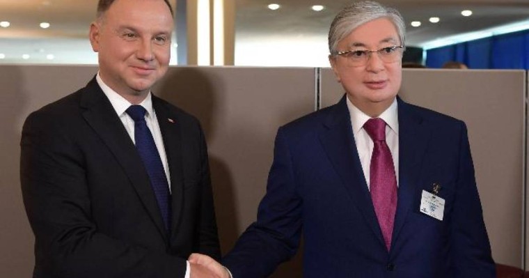 哈波两国元首在纽约会晤