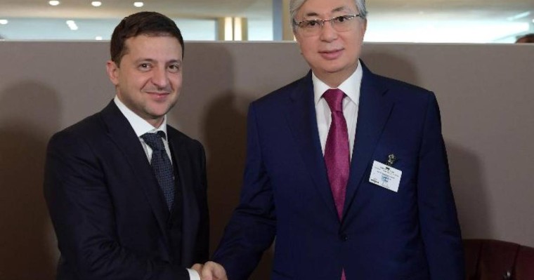 托卡耶夫会见乌克兰新任总统泽连斯基