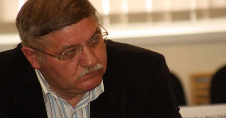 "Қазақтар Қытайға "тым еркінсіме" деп отыр". Сыроежкин ісінің "астары" және Біләш соты