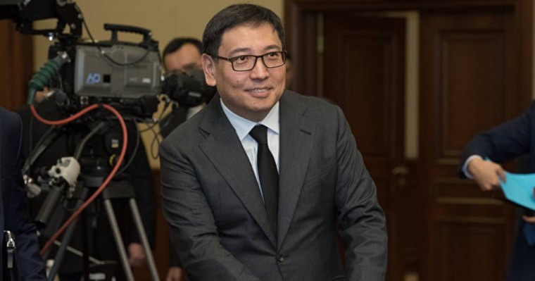 "Талқылауға зауқым жоқ" Досаев девальвация жайлы қауесетке түсініктеме берді