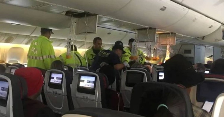 加拿大航空一航班遭遇严重湍流 35人受伤