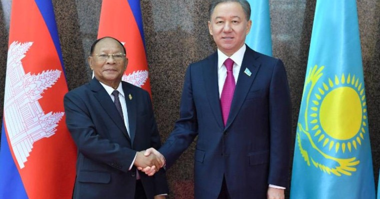 尼格马图林会见柬埔寨国民议会议长韩桑林