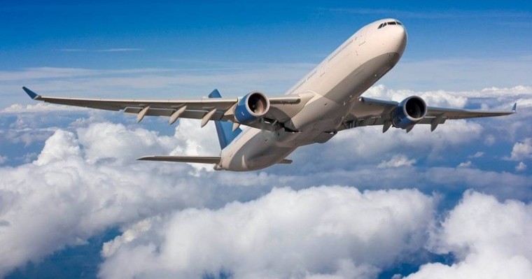 日本因台风“塔巴”侵袭取消400多航班