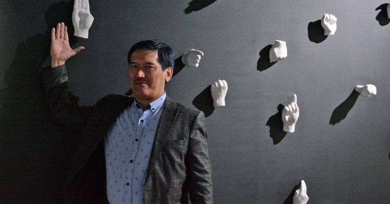 "Тіпті жалаңаш әйелдің суретінде де саясат бар"