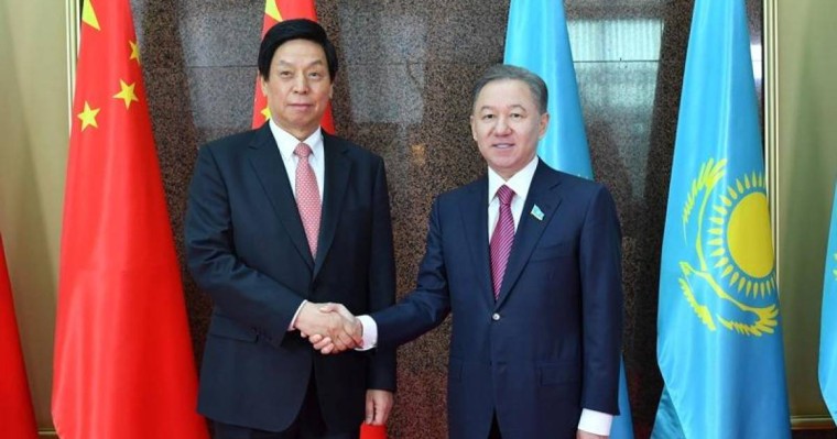 马吉利斯议长尼格马图林会见中国全国人民代表大会常务委员会委员长栗战书