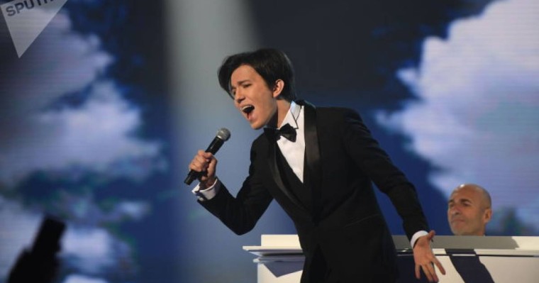 Димаш Құдайберген Ержан Максимнің концертінде ән айта ма – министрдің жауабы