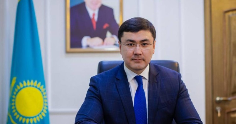 玛肯•巴赫提亚尔被任命为努尔-苏丹市副市长