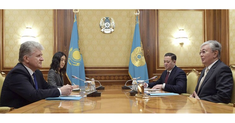 总统会见联合国主管政治事务助理秘书长