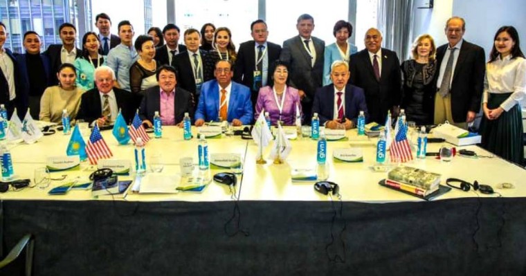 Әлемдік Қаламгерлер қоғамдастығыны құруға шақырамын