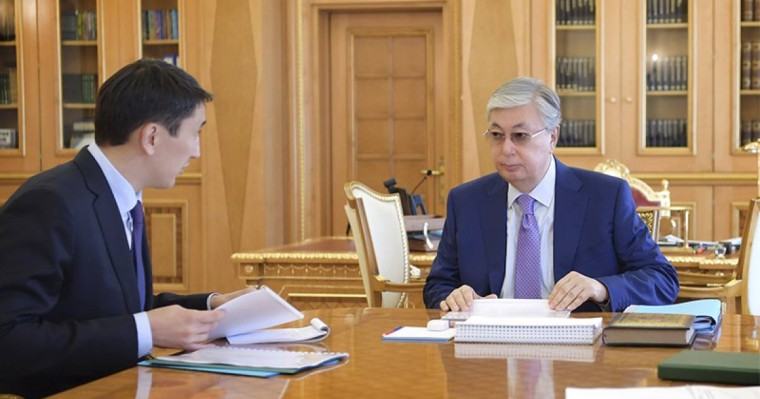 总统接见环境、地质和自然资源部部长