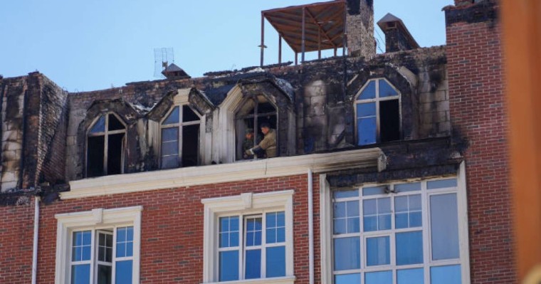 Елордалық таңдаулы тұрғын үй өрттен кейін қандай күйге түсті  – фотодерек