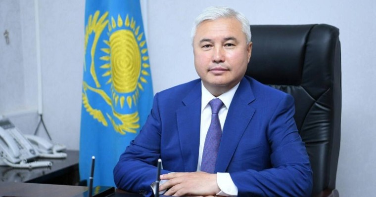 州长任命巴甫洛达尔市新任市长