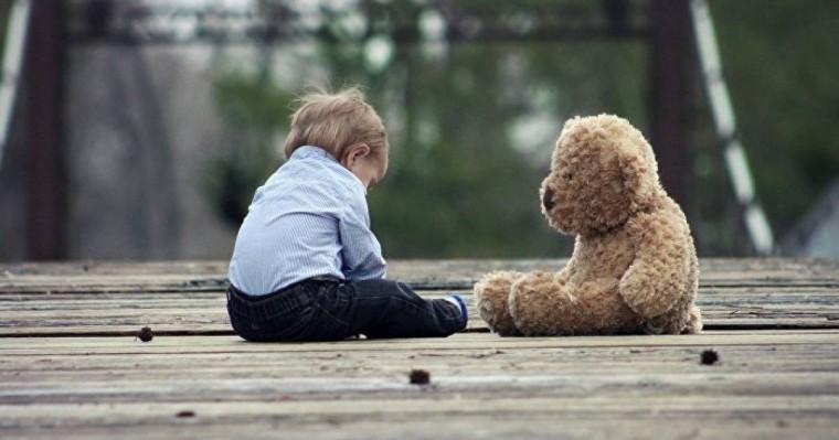 Баланы ұрлап әкетпек болды: полиция желіде тараған видеоға қатысты түсініктеме берді