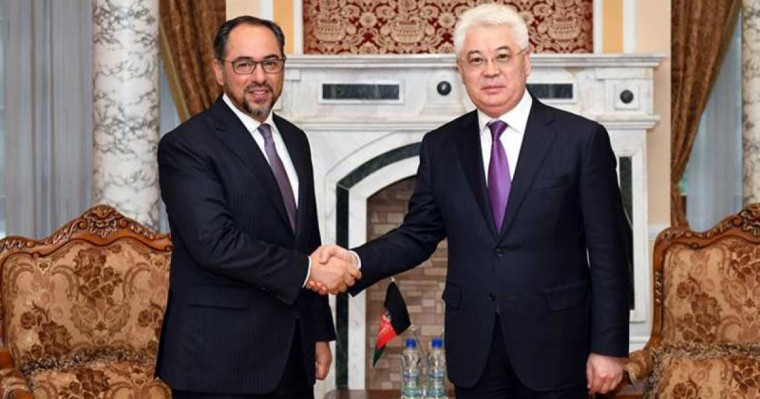 阿塔穆库洛会见日本和阿富汗外长