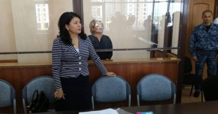 Эльмира Суханбердиева сотта көзіне жас алды