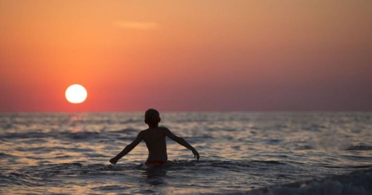 Қазақстанға қыдырып келген бала өлім аузынан қалды