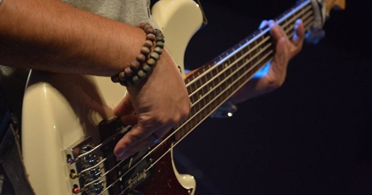 Түркияда рок тобын құрған имам жұмыстан шығарылды